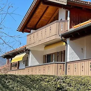 Oberammergau, Im Gemuetlichen Dachgeschoss Oberammergau